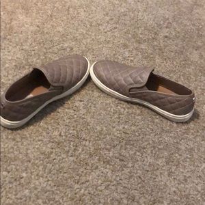 Steven Madden slide on shoes